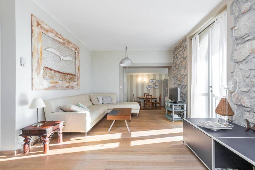 Villa Rocky - Luxury 3Br Apt In Liberty Villa.Pool,Garden,Wifi Roquebrune-Cap-Martin Exterior photo